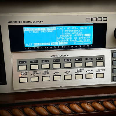 Akai S1000 Midi Stereo Digital Sampler | Reverb
