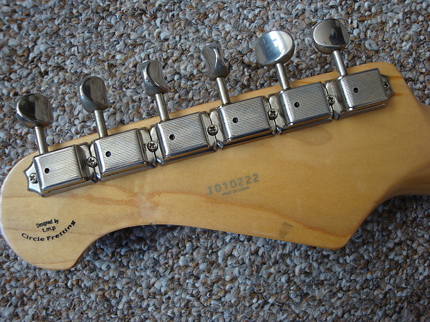 History Z1-CFS Stratocaster guitar - Red. Made in Japan by
