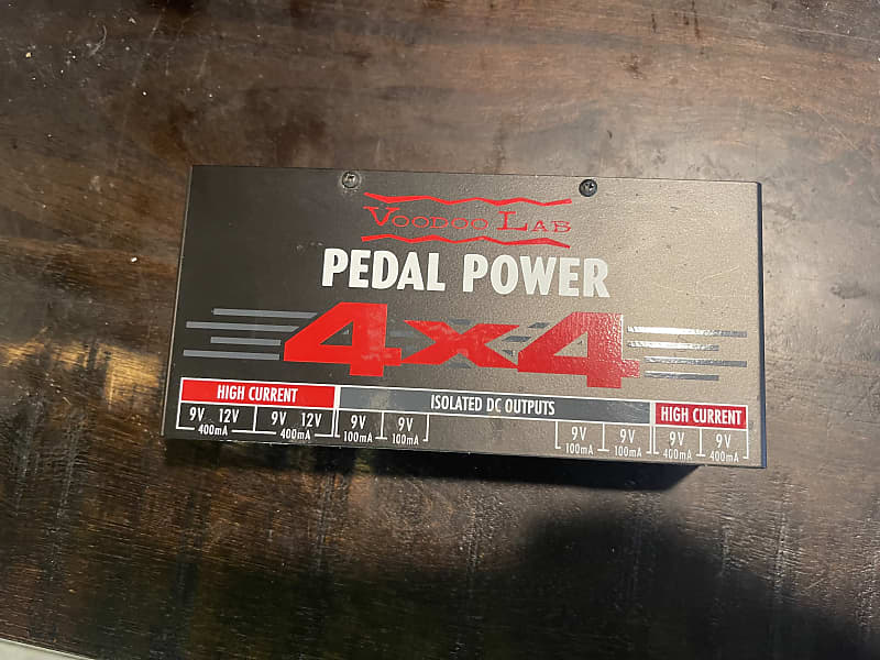 Voodoo Lab Pedal Power 4X4