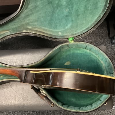 Gibson style A mandolin handmade in USA 1917 in excellent condition with original hard case image 10