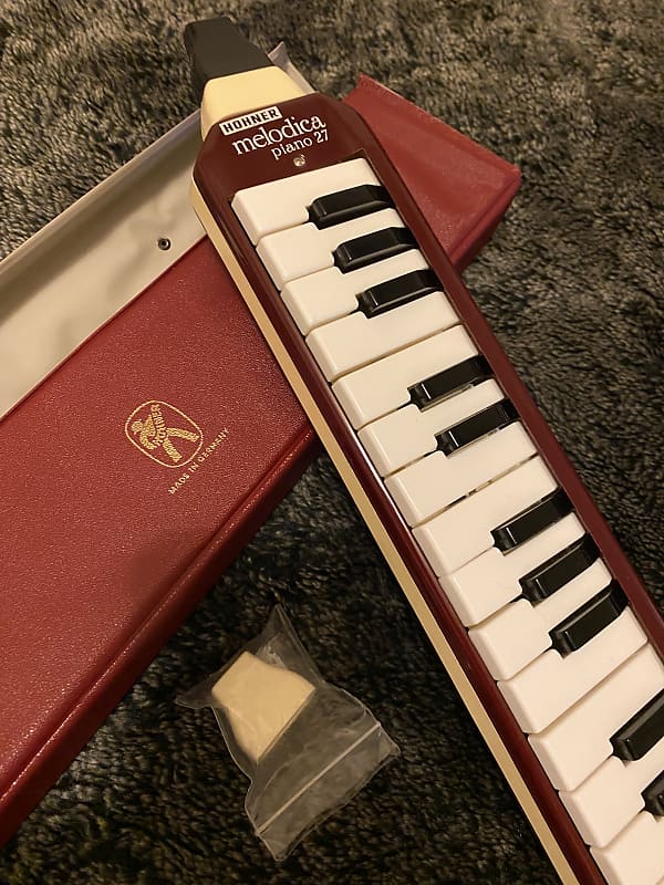 Hohner Melodica Piano 27 1961- - Red | Reverb