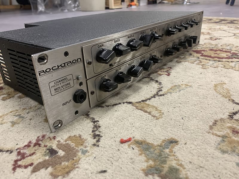ROCKTRON Vendetta VP4 プリアンプ Rocktron Vendetta VP4 Tube Preamp | Reverb