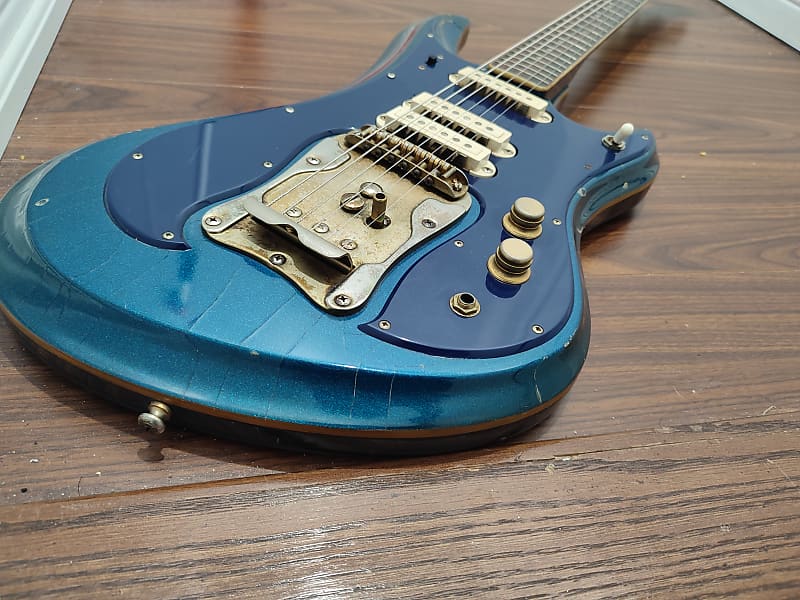 Guyatone Sharp 5 - LG-350T - 1960's - Sparkle Blue MIJ Japan Vintage Offset  Star Inlays Fender Jaguar Style Pickups