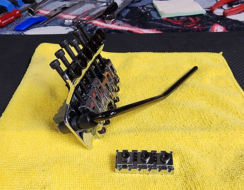 Licensed Floyd Rose (fit Special) Chrome & Black Reverb