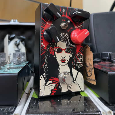 Reverb.com listing, price, conditions, and images for greenhouse-effects-retro-sky-delay