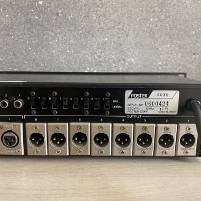 Fostex 5030 Line Amplifier and signal balancer image 3