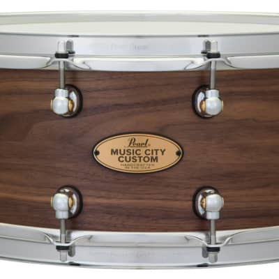 Pearl Music City Custom Solid Walnut 14x6.5 Snare Drum HAND-RUBBED NATURAL MCC