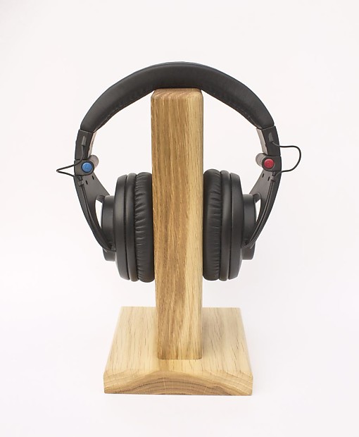 Knox Gear Wooden Headphone Stand (Bamboo Brown)