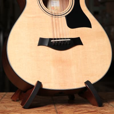 Taylor 352ce Grand Concert Sapele/Sitka Spruce 12-String Acoustic Electric Guitar image 2