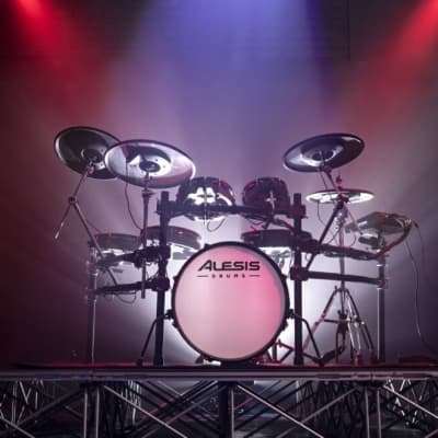 Alesis Strata Prime 10-Piece Electronic Drum Set with Touchscreen Module and 20-Inch Electronic Bass Drum image 7