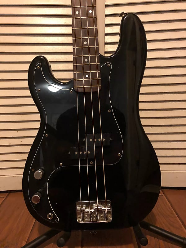 Fender "Squier Series" Standard Precision Bass Left-Handed 1992 - 1996 image 1