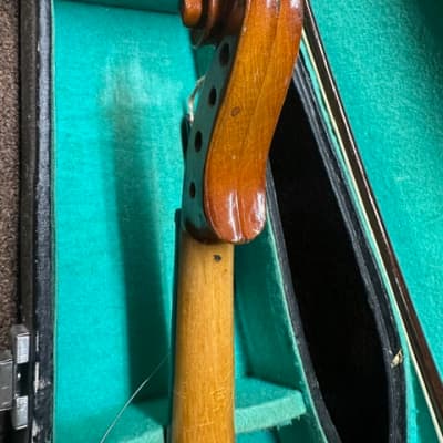Cremona バイオリン Fecit Anno Domini 19 82 Cremona FECIT ANNO DOMINI 19 Acoustic Violin | Musician's Friend