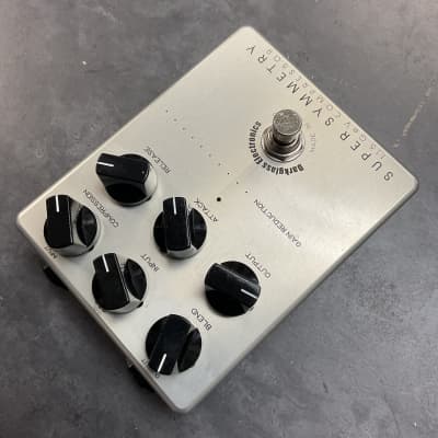 Darkglass Electronics Super Symmetry Compressor | Reverb