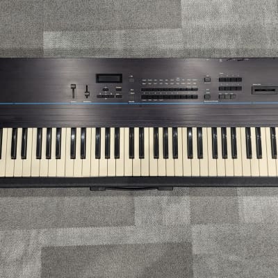 Ensoniq SQ-2 Synthesizer - fully working with manual and flight case
