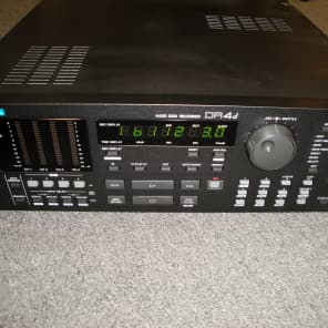 Akai DR4d 4-Track Digital Hard Disk Recorder | Reverb