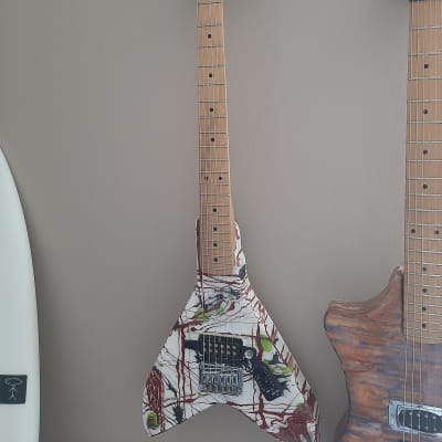 Electric Surf Guitar
Retched Rich Menehune Bc 2019 Epoxy image 7