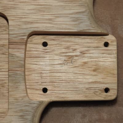 Unfinished 1 Piece White Limba/Korina Stratocaster Body S/S/S Pickup Routes Very Light 3 Pounds 6.2 Ounces! image 4