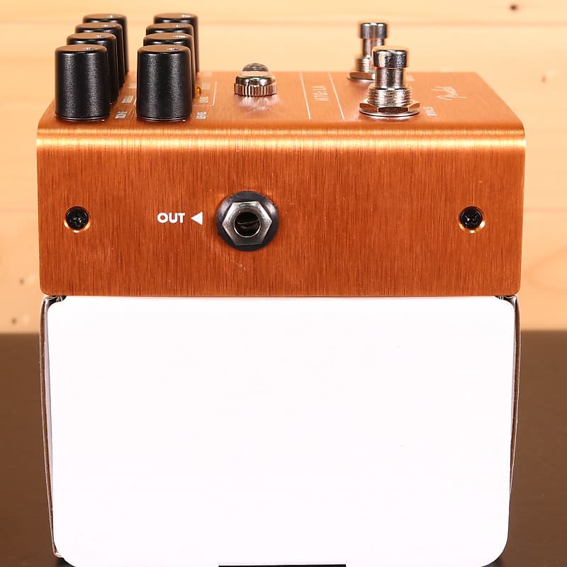 Fender MTG: LA Tube Distortion - Guitar Effect Pedal