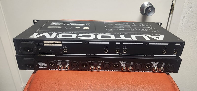 BEHRINGER MDX-1000 2chコンプレッサー・リミッター BEHRINGER MDX-1000 2chコンプレッサー・リミッター