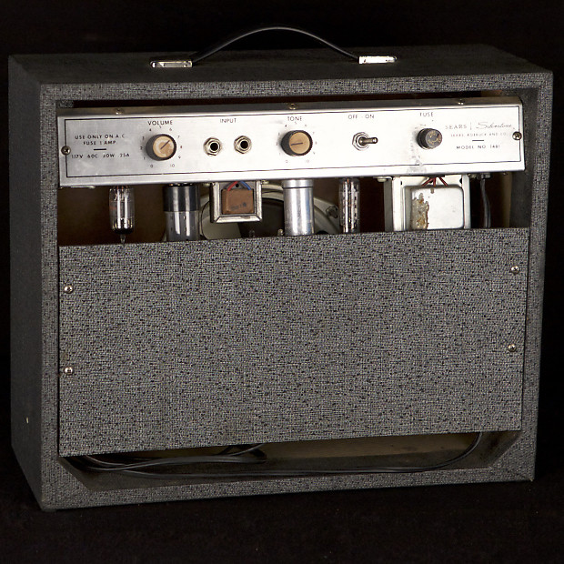 Silvertone Model 1481 5-Watt 1x8 Guitar Combo image 2