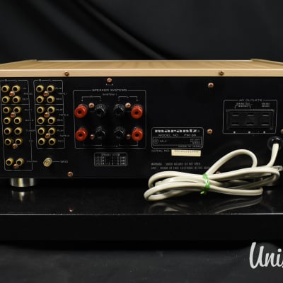 Marantz PM-80 Integrated Stereo Amplifier in Very Good Marantz PM-80 Integrated Stereo Amplifier in Very Good