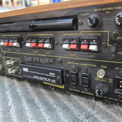 Sansui Model Eight FM/Am Stereo Analogue Receiver, Top Line Sansui Model Eight FM/Am Stereo Analogue Receiver, Top Line