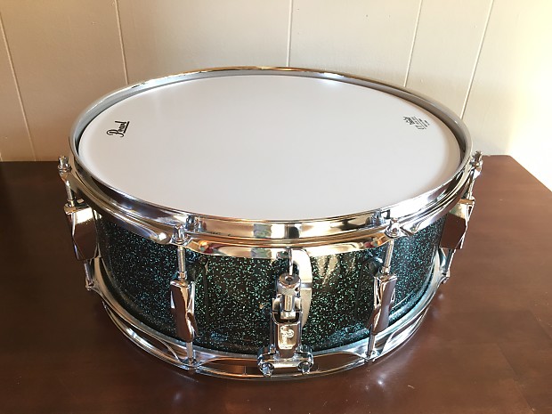 Pearl decade outlet snare