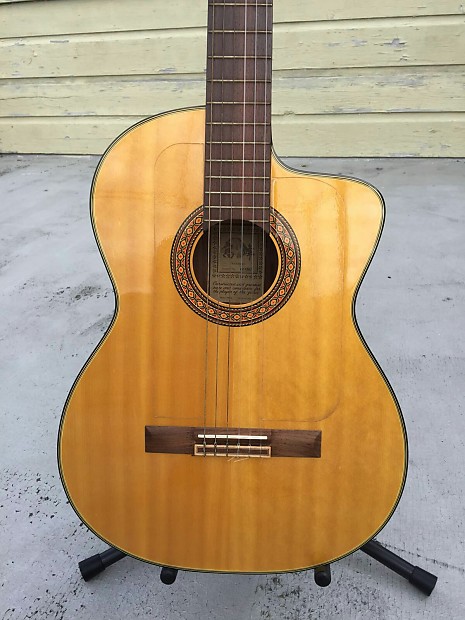 Takamine clearance ec132c price