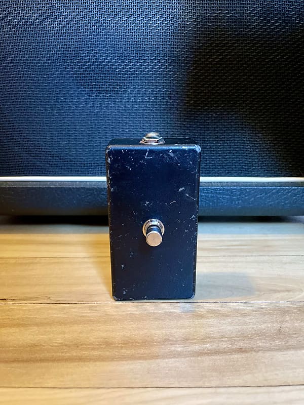 Script Logo MXR On/Off Footswitch Pedal 1970s | Reverb