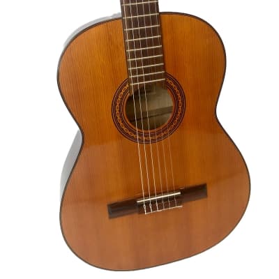 Preowned Aria HFA583 Classical Guitar w/case image 2