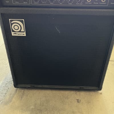 Ampeg BA-112v2 75-Watt 1x12