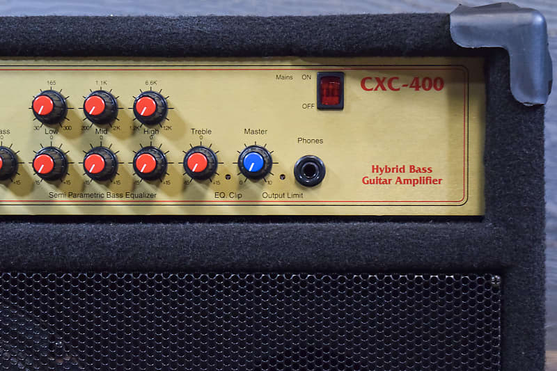 Eden CXC-400 CXC Solo Series 400-Watt 4x10