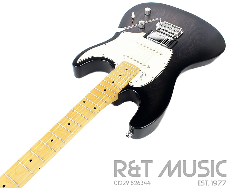Godin Session SG MN Electric Guitar in Blackburst | Reverb