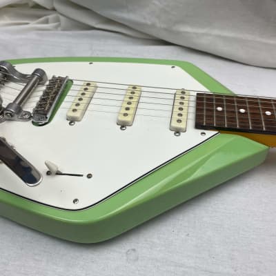 Phantom Guitar Works Phantom 6-string Guitar with Tremolo image 5