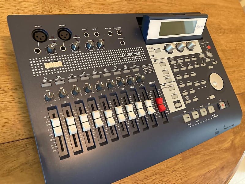 Korg D1200 mkII 2000s Blue