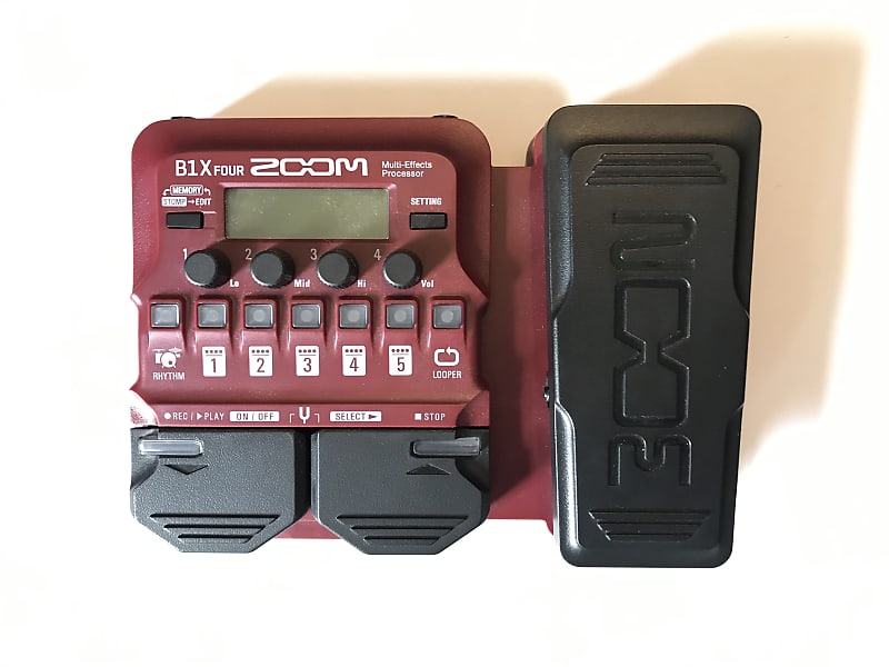 Zoom B1X Four