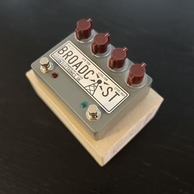 Reverb.com listing, price, conditions, and images for hudson-electronics-broadcast-dual-footswitch