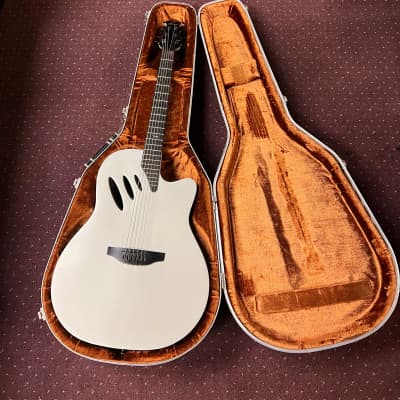 Ovation Celebrity 2000-2010 | Reverb