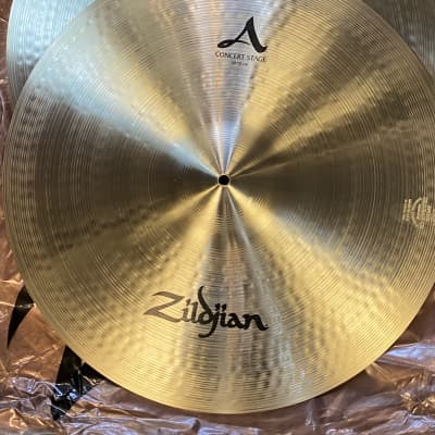 Zildjian 20" A Concert Stage Orchestral Cymbals (Pair) Traditional image 3