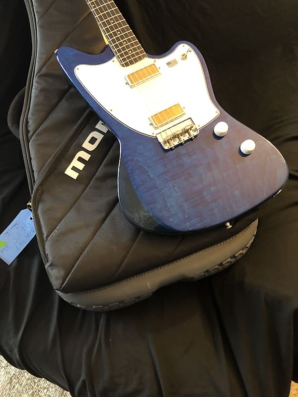 Harmony Silhouette  Flamed Maple Top Blue Translucent image 1