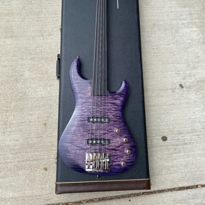 Knaggs Severn 5 fretless Bass  2022 - T1 Purple/Blue Burst for sale