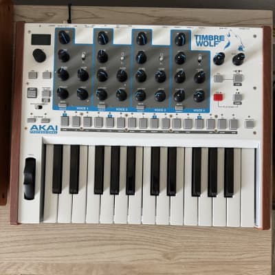 Akai Timbre Wolf