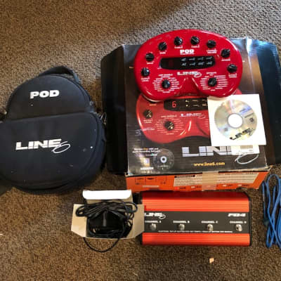 Line 6  POD 2000 RED with foot switch and gig bag image 1