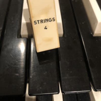 Farfisa  Compact strings 4’ switch image 1