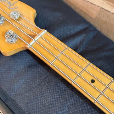 Fender Vintera '50s Precision P Bass MIM 4 String Electric Bass Guitar Red image 8