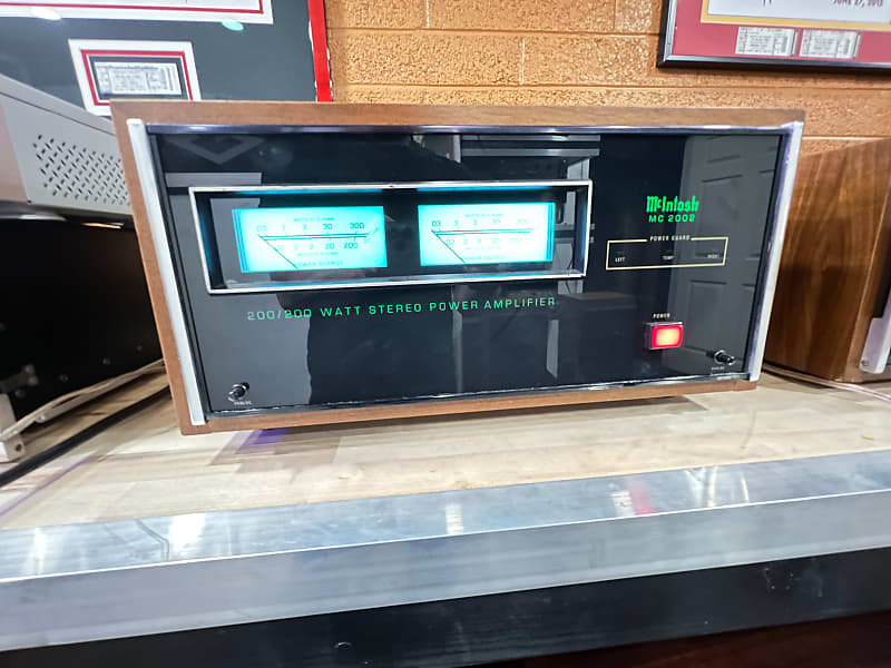 McIntosh MC2002 1984-1988 - Glass  			