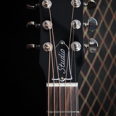Gibson J-45 Studio Rosewood 2023 - Sunburst image 2