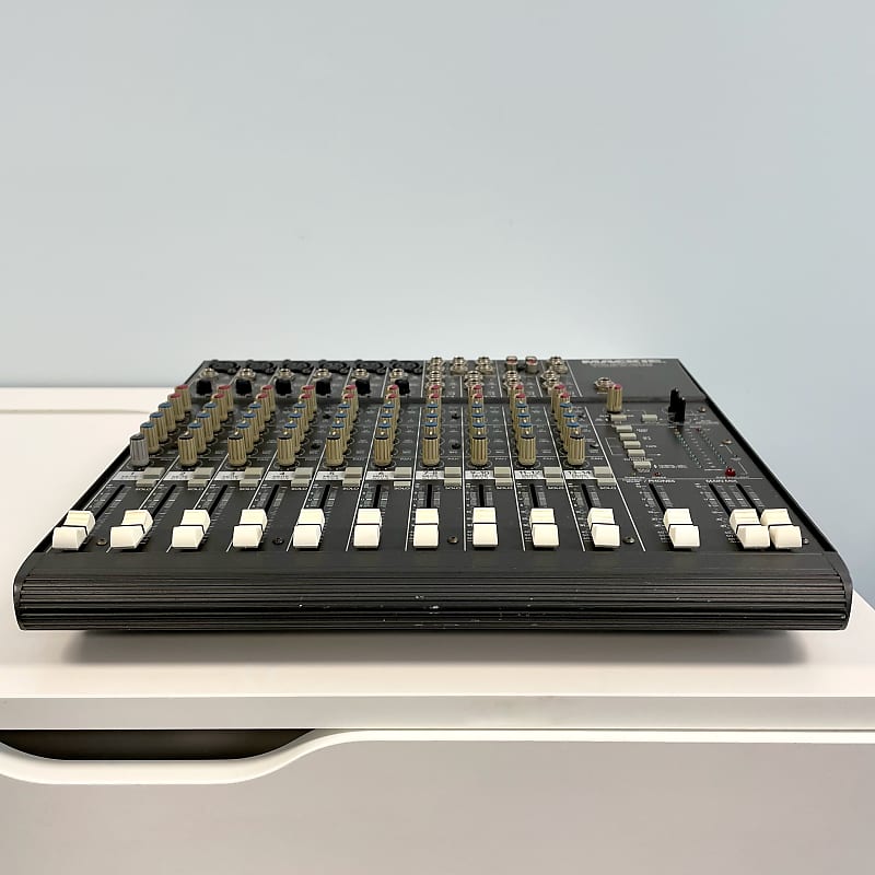Mackie 1402VLZ4 14ch Compact Mixer - The Music Den