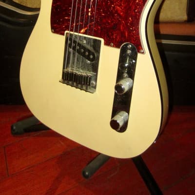 2007 Fender American Deluxe Ash Telecaster Olympic Pearl White w/ Original Case and Paperwork for sale