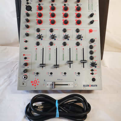 Allen & Heath XONE:42 Professional Four Channel DJ Mixer Excellent